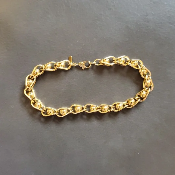 Vintage MONET signed Caged Bead Gold Tone Chain Bracelet - Picture 1 of 7